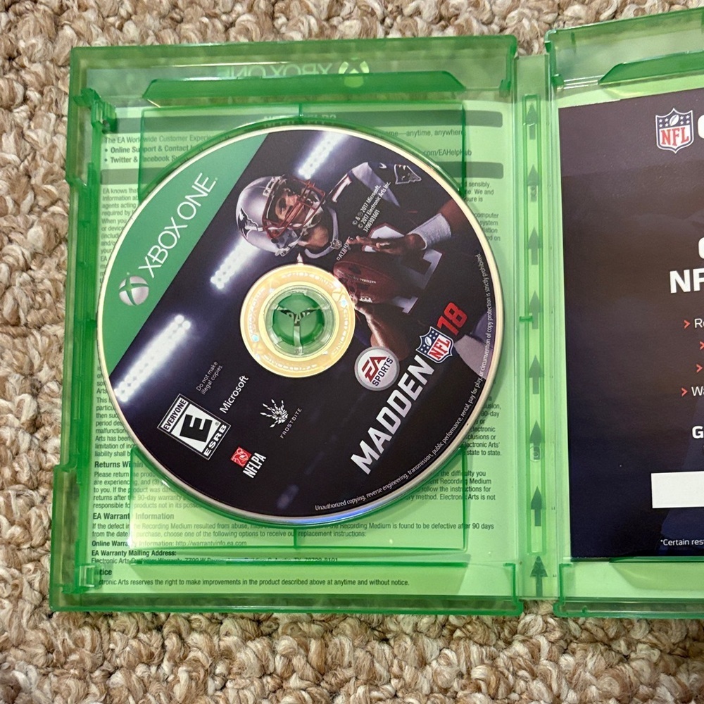 Madden NFL 18 Xbox One​​ - Picture 2 of 4